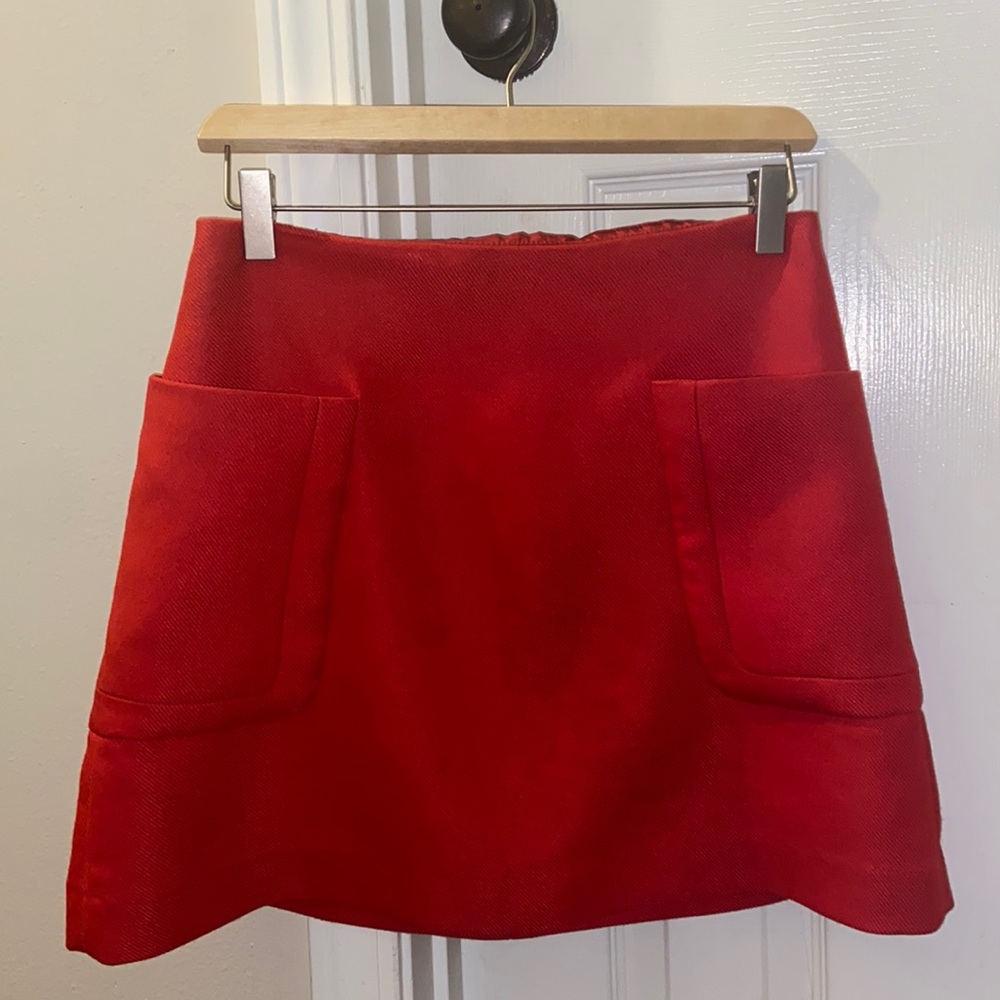 Cute red express skirt!!